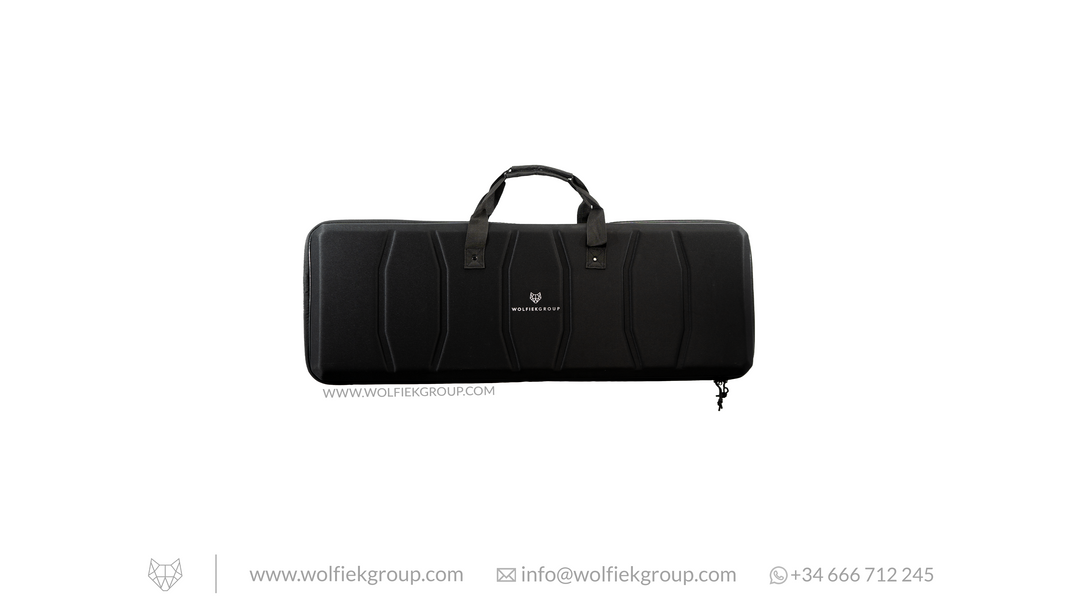 Wolfiek Group Case in black